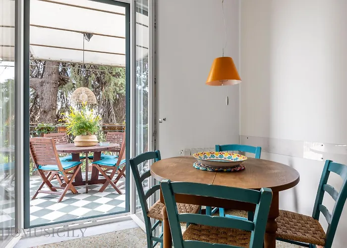 Buffa By Domusicily Apartman Mondello
